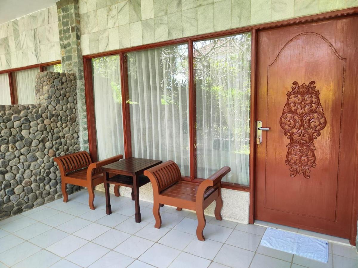 Matahari Inn Kuta  Buitenkant foto