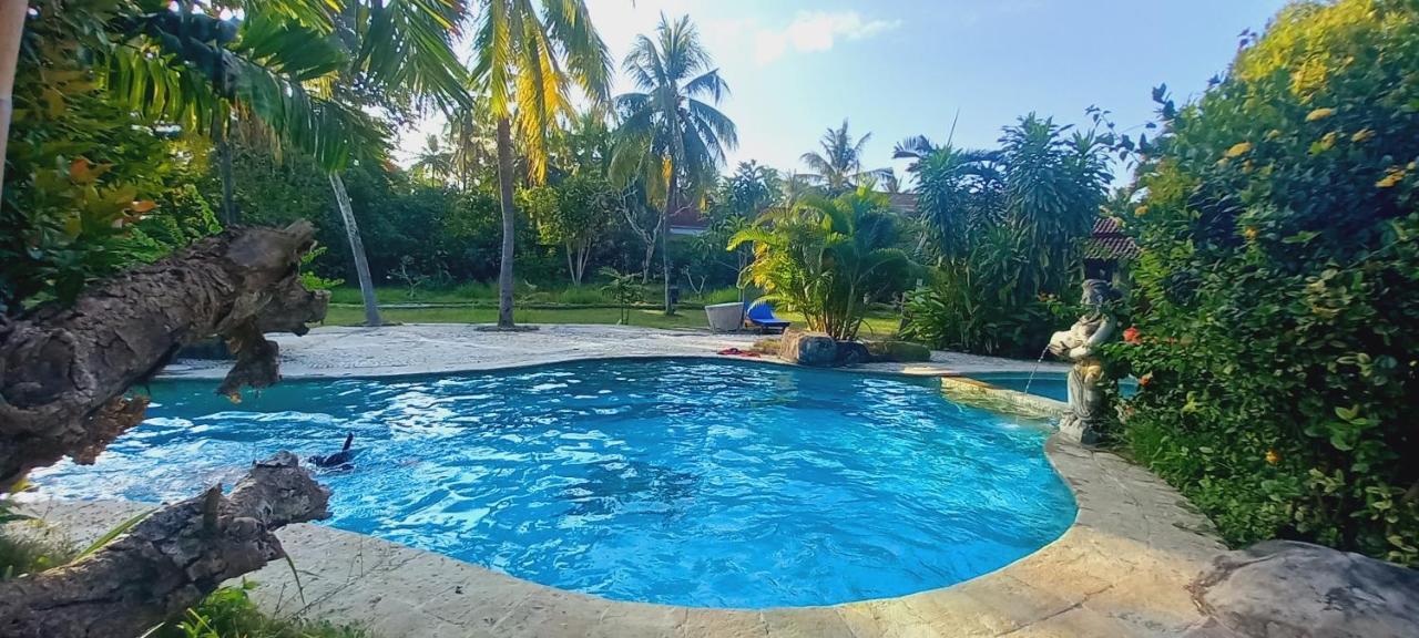 Matahari Inn Kuta  Buitenkant foto