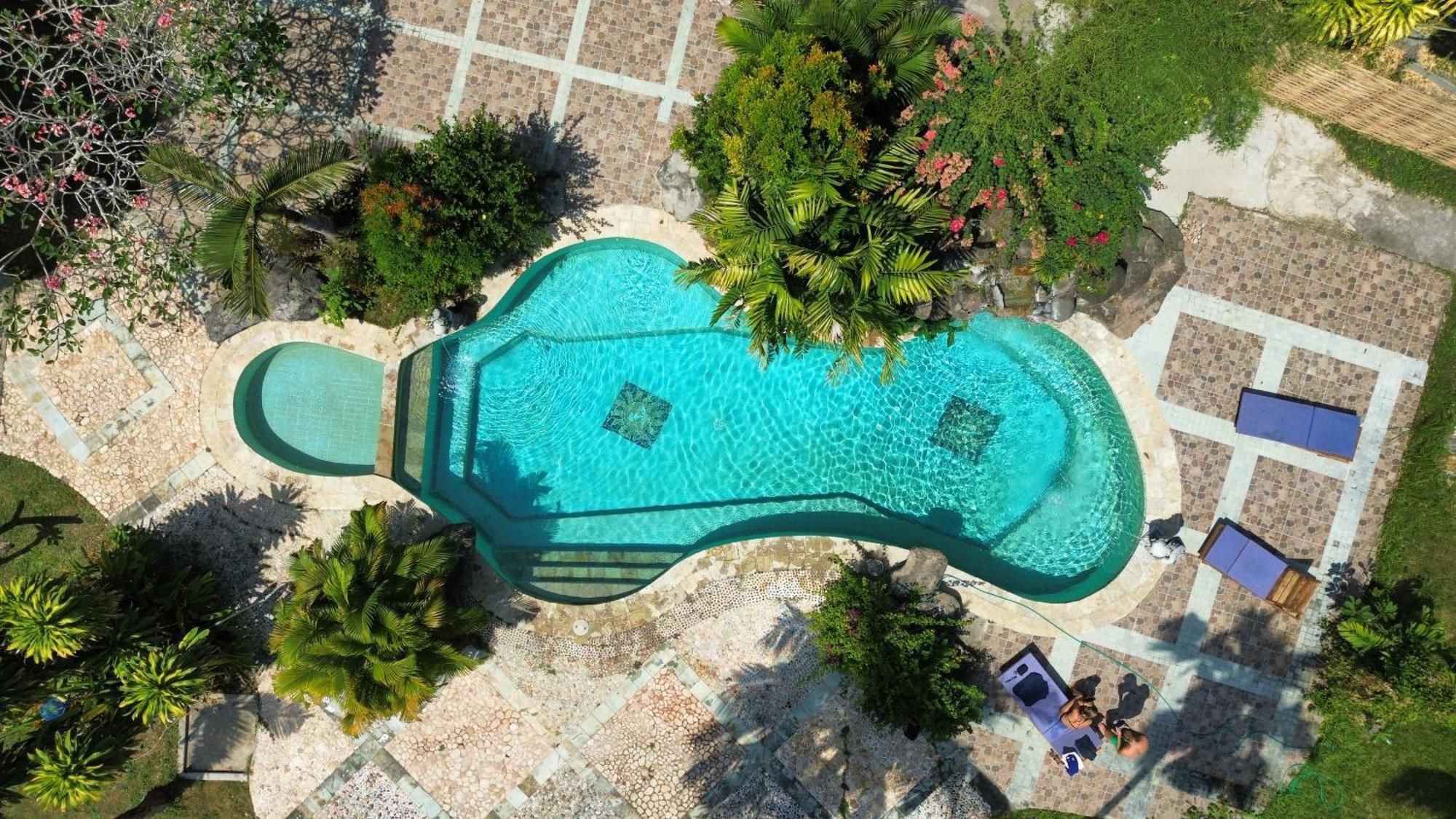 Matahari Inn Kuta  Buitenkant foto